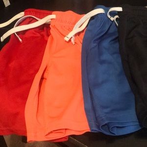 Bundle of shorts (4) (excellent condition)